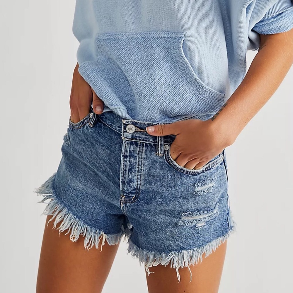 Free People We The Free Loving Good Vibrations Cutoffs Denim Shorts Sz 29
